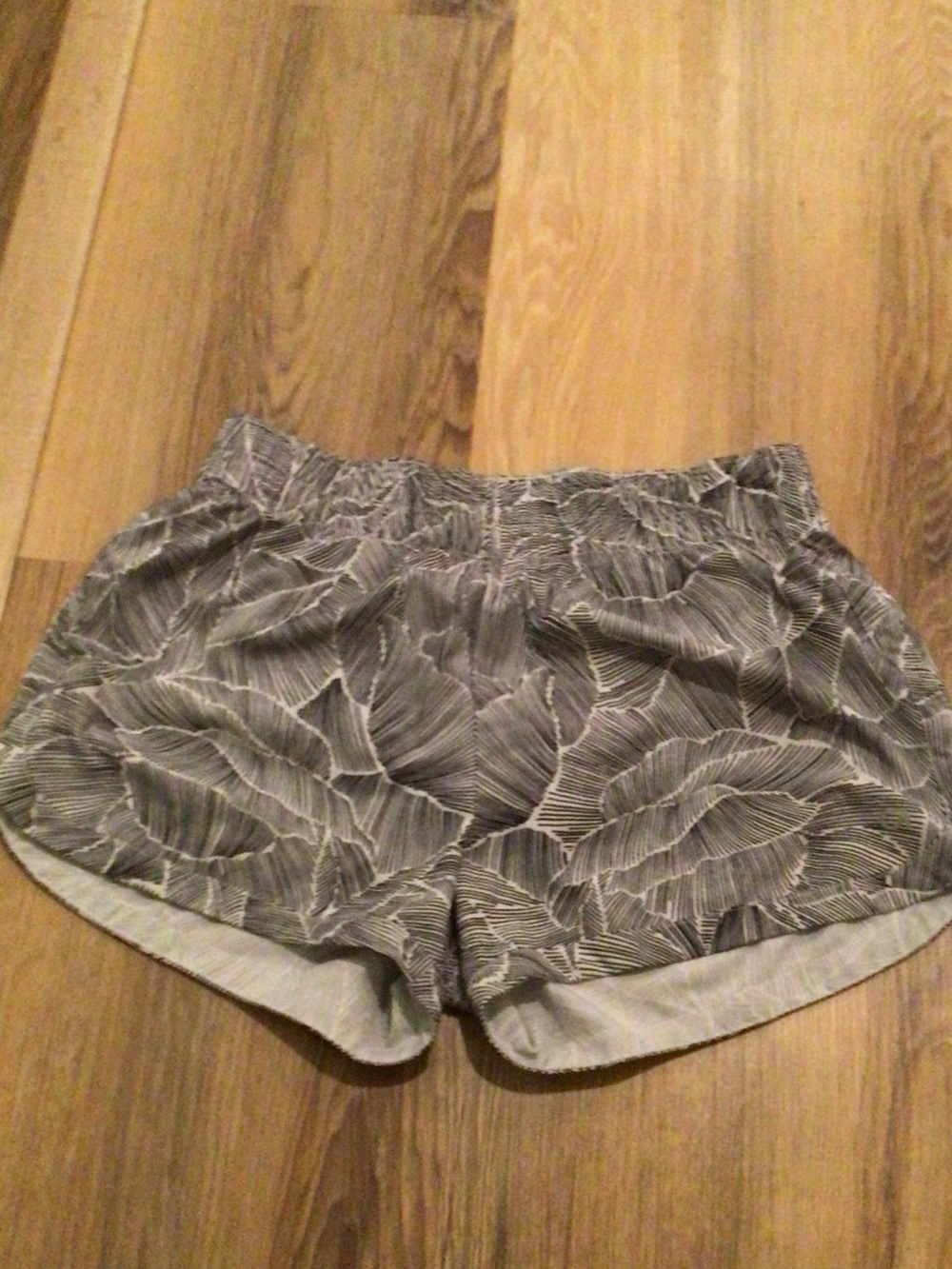 GAP Gray Leaf-Print Athletic Shorts